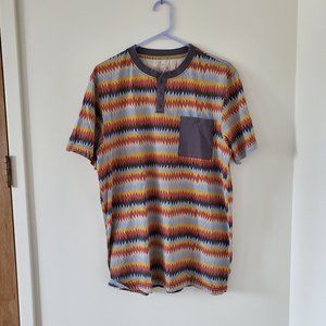Altamont Large T-Shirt with Front Pocket